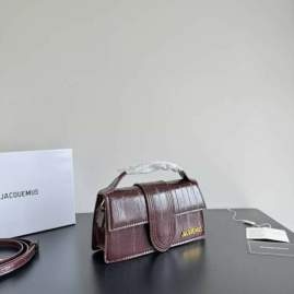 Picture of Jacquemus Handbags _SKUfw204239344fw